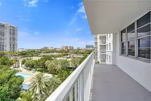 2851 NE 183rd St, Aventura, FL 33160 - Photo 29