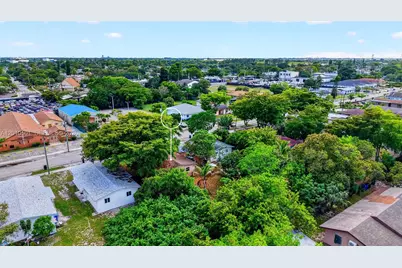 2437 NW 20th St, Fort Lauderdale, FL 33311 - Photo 47