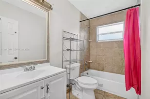 2437 NW 20th St, Fort Lauderdale, FL 33311 - Photo 23