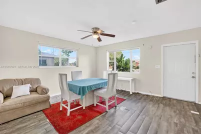 2437 NW 20th St, Fort Lauderdale, FL 33311 - Photo 13