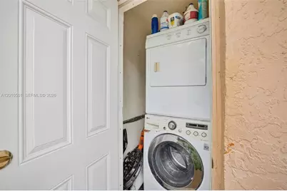 2437 NW 20th St, Fort Lauderdale, FL 33311 - Photo 33