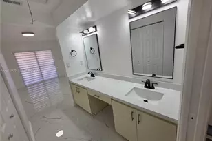 14775 SW 83rd Ln, Miami, FL 33193 - Photo 15