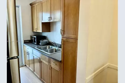 1840 James Ave #13, Miami Beach, FL 33139 - Photo 11