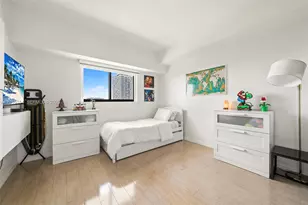460 NE 28th St, Miami, FL 33137 - Photo 15