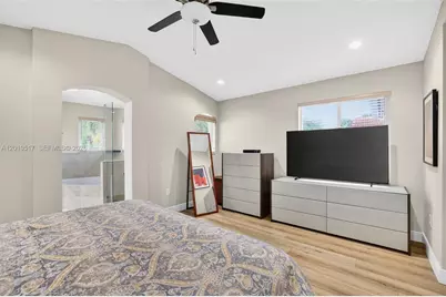1581 Yellowheart Way, Hollywood, FL 33019 - Photo 25