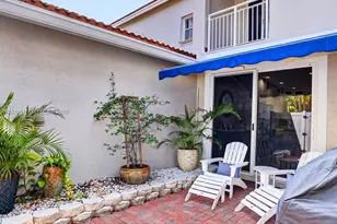1581 Yellowheart Way, Hollywood, FL 33019 - Photo 45