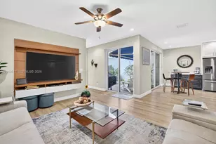1581 Yellowheart Way, Hollywood, FL 33019 - Photo 9