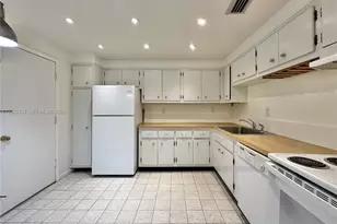 9175 SW 77th Ave, Miami, FL 33156 - Photo 7