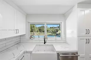 9331 SW 104th Ct, Miami, FL 33176 - Photo 13