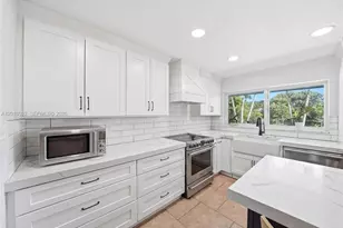 9331 SW 104th Ct, Miami, FL 33176 - Photo 9