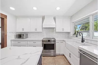 9331 SW 104th Ct, Miami, FL 33176 - Photo 11