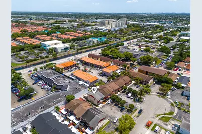 2331 W 66th Pl #201, Hialeah, FL 33016 - Photo 37