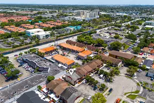 2331 W 66th Pl, Hialeah, FL 33016 - Photo 37