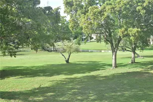 9321 Sunrise Lakes Blvd, Sunrise, FL 33322 - Photo 21