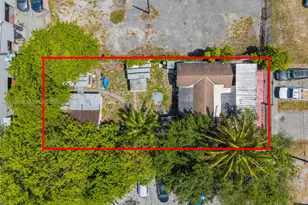 9422 NW 26th Ave, Miami, FL 33147 - Photo 9