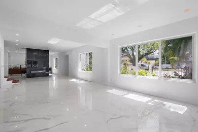 5824 Alton Rd, Miami Beach, FL 33140 - Photo 5