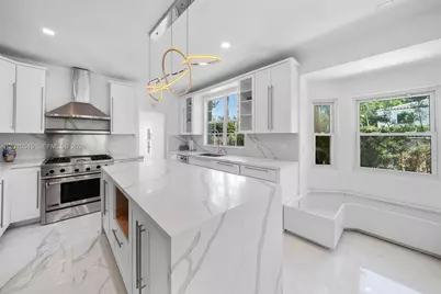 5824 Alton Rd, Miami Beach, FL 33140 - Photo 9