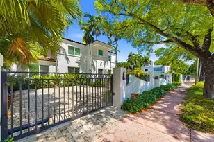 5824 Alton Rd, Miami Beach, FL 33140 - Photo 3