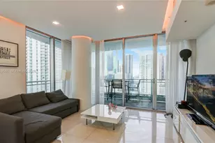 92 SW 3rd St, Miami, FL 33130 - Photo 9