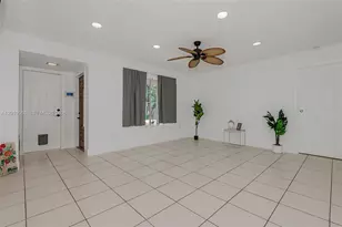 8690 NW 24th Pl, Sunrise, FL 33322 - Photo 5
