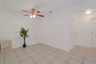 8690 NW 24th Pl, Sunrise, FL 33322 - Photo 7