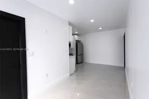 571 NW 152nd St, Miami, FL 33169 - Photo 11