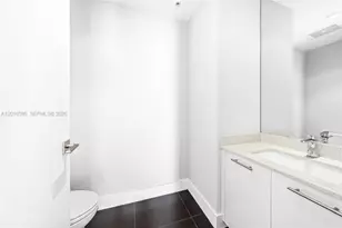 3470 E Coast Ave, Miami, FL 33137 - Photo 13