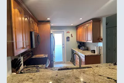 750 N Ocean Blvd #310, Pompano Beach, FL 33062 - Photo 5