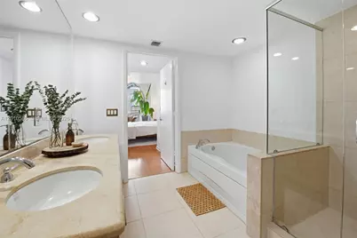 50 Biscayne Blvd #2911, Miami, FL 33132 - Photo 13