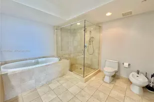 1800 S Ocean Dr, Hallandale Beach, FL 33009 - Photo 19
