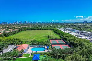 1065 Weeping Willow Way, Hollywood, FL 33019 - Photo 45