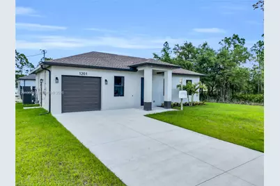 1201 E 7th St, Lehigh Acres, FL 33972 - Photo 5