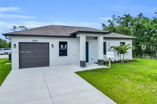 1201 E 7th St, Lehigh Acres, FL 33972 - Photo 1