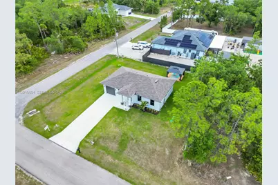 1201 E 7th St, Lehigh Acres, FL 33972 - Photo 7