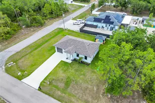 1201 E 7th St, Lehigh Acres, FL 33972 - Photo 7