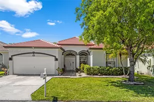 3090 SE 7th Pl, Homestead, FL 33033 - Photo 1