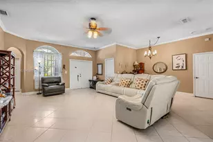 3090 SE 7th Pl, Homestead, FL 33033 - Photo 7
