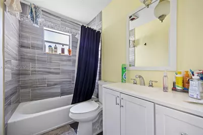 1831 Hiltonia Cir, West Palm Beach, FL 33407 - Photo 29