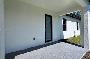 819 Eisenhower Blvd, Lehigh Acres, FL 33974 - Photo 17