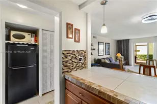 2600 Diana Dr, Hallandale Beach, FL 33009 - Photo 7