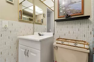 2600 Diana Dr, Hallandale Beach, FL 33009 - Photo 23