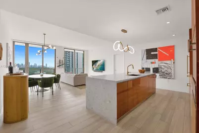 2678 Tigertail Ave #1404, Miami, FL 33133 - Photo 9