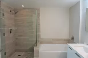 1300 Brickell Bay Dr, Miami, FL 33131 - Photo 11
