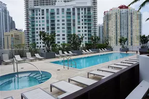 1300 Brickell Bay Dr, Miami, FL 33131 - Photo 15