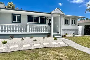 15925 NE 18th Ave, North Miami Beach, FL 33162 - Photo 5
