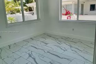15925 NE 18th Ave, North Miami Beach, FL 33162 - Photo 9