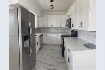 15925 NE 18th Ave, North Miami Beach, FL 33162 - Photo 27