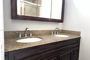 4670 W 13th Ln, Hialeah, FL 33012 - Photo 9
