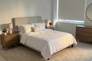 16385 Biscayne Blvd, North Miami Beach, FL 33160 - Photo 9
