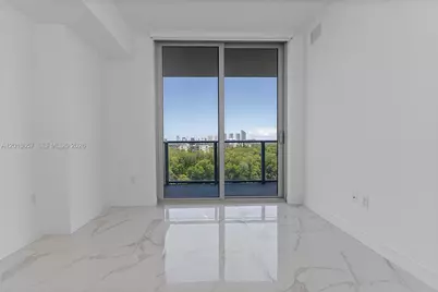 16385 Biscayne Blvd #717, North Miami Beach, FL 33160 - Photo 33